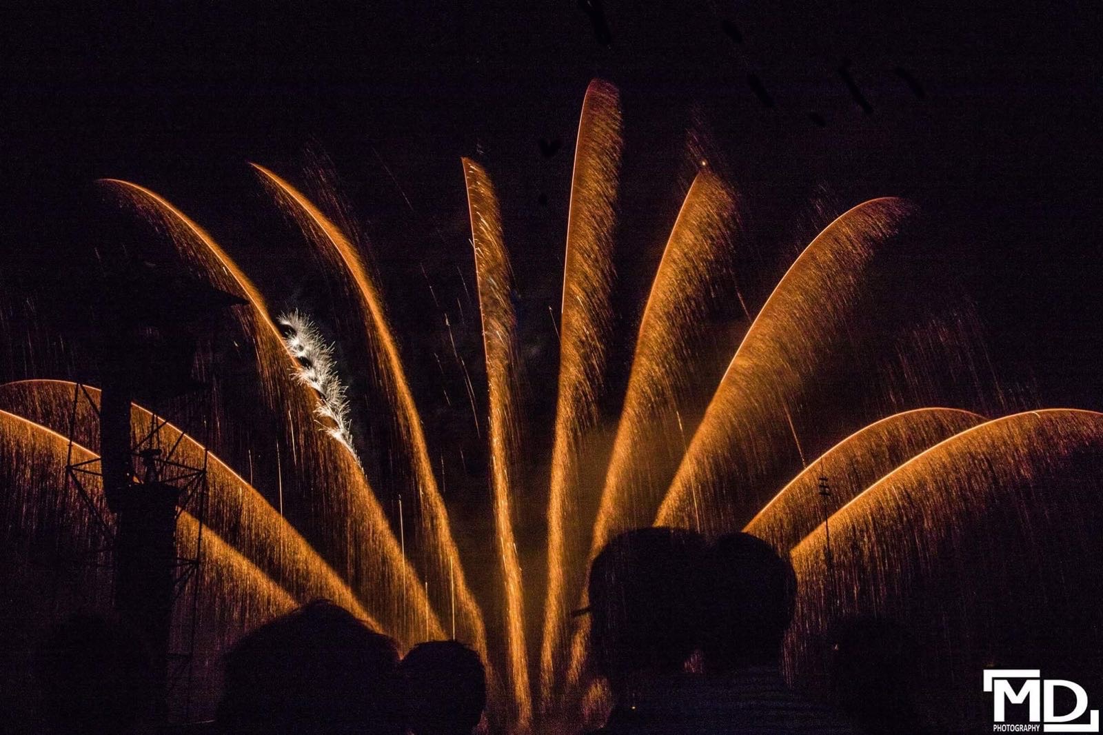 Picture Muzikaal Vuurwerk Demervallei Aarschot - T&T Fireworks - Picture by MD Photography